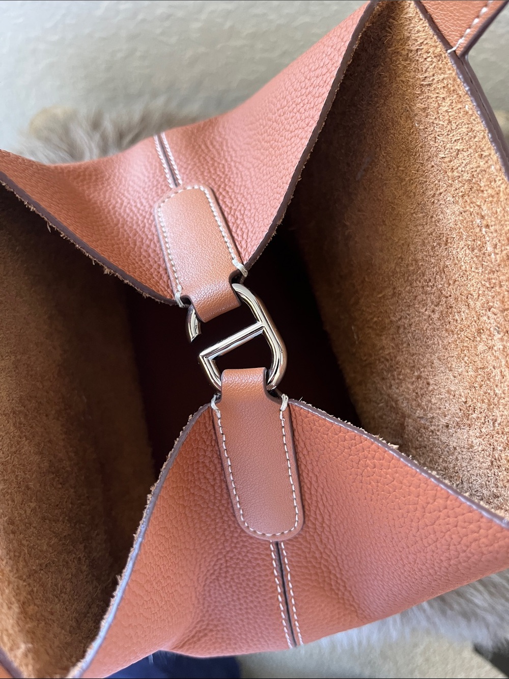 In The Loop Brown Bucket Bag - Picture 6 of 10